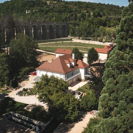 プロンビエール＝レ＝ディジョンDomaine De Neuvonアパートメント エクステリア 写真